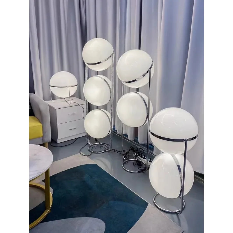 Nordic Bauhaus Floor Lamp Medieval Living Room Floor Lamp Designer Cream Chrome Metal Light White Acrylic Ball Floor Lamp E27