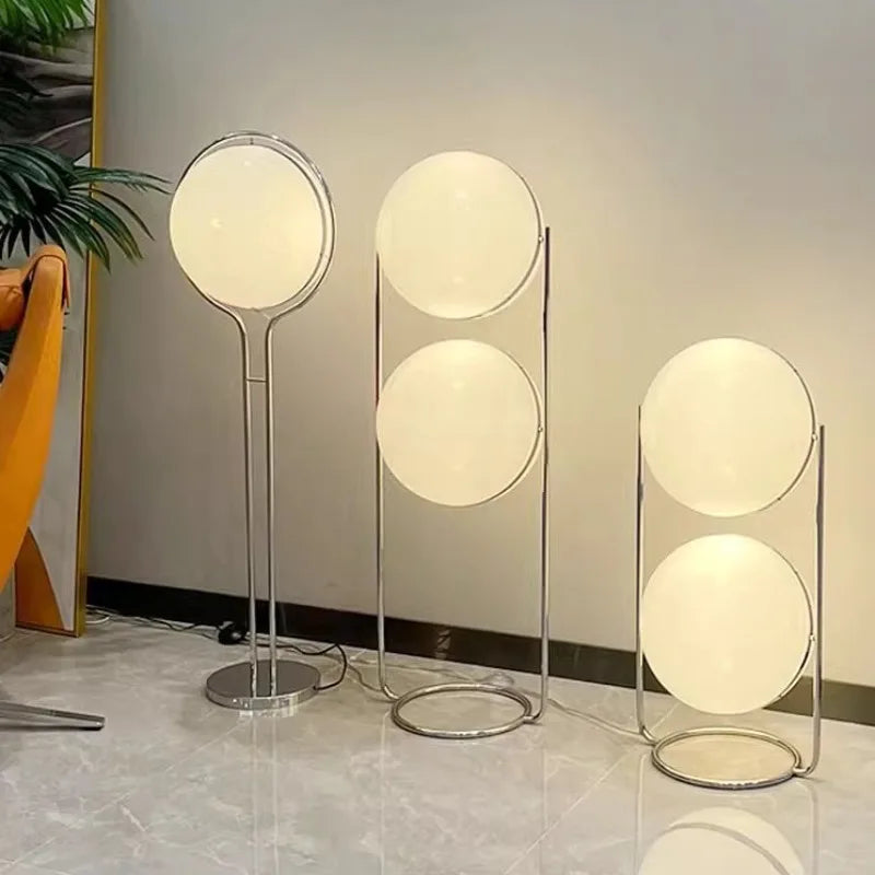 Nordic Bauhaus Floor Lamp Medieval Living Room Floor Lamp Designer Cream Chrome Metal Light White Acrylic Ball Floor Lamp E27